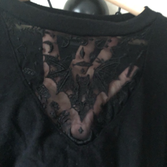 Sold - Picture 3 of 4